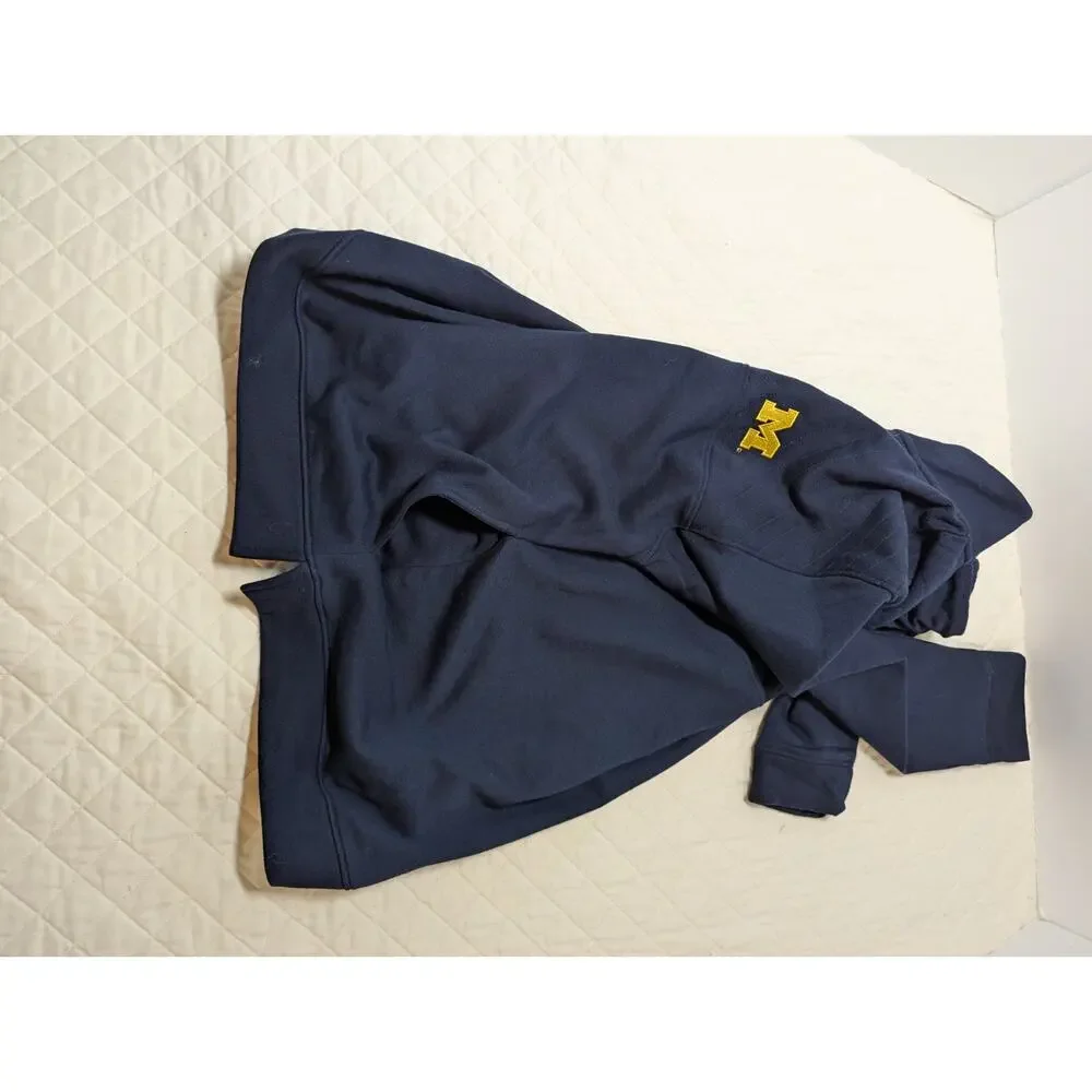 University Of Michigan 4 Snap Pullover, Quilted Look at Upper Shoulder And Chest